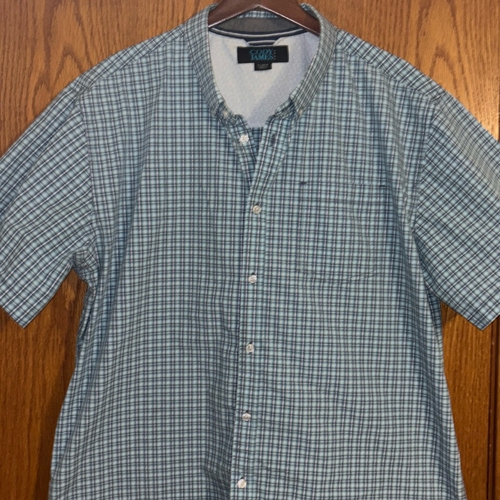 XL Cody James button down